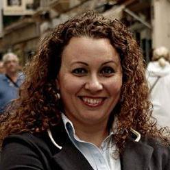 Sonia El Hakim López. Experta analista y formadora en Comunicación No Verbal Científica
